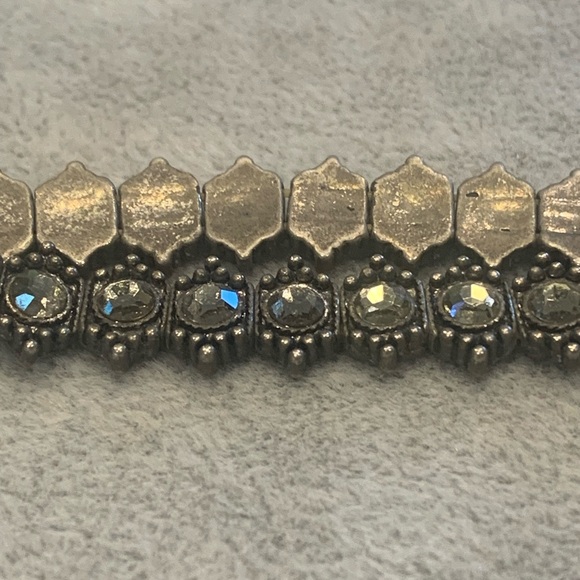 Adjustable bracelet - Picture 2 of 3